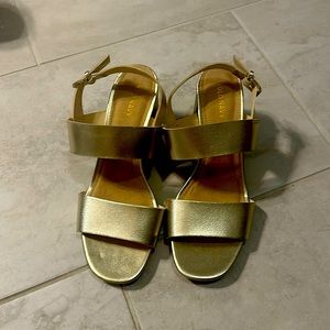 Old Navy gold dressy sandals, brand new, never worn, size 8